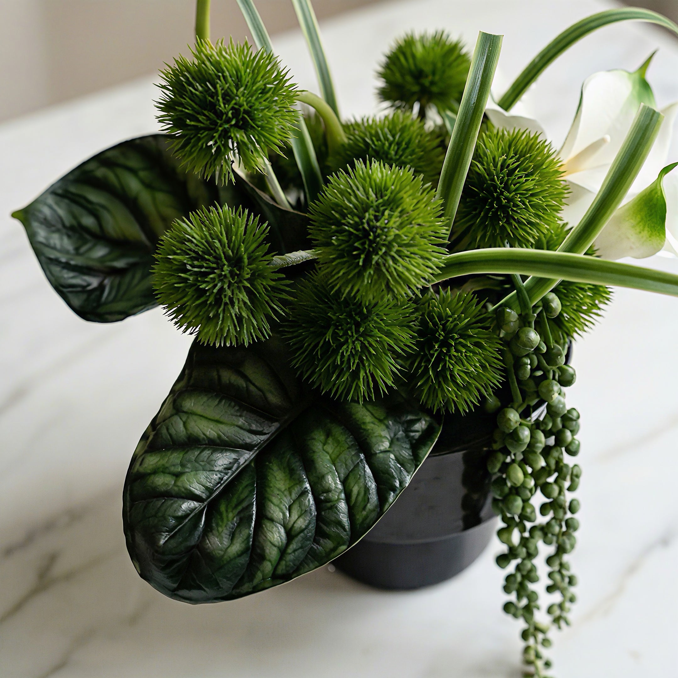 RunaVasto Modern Faux Green Anthurium & Calla Lily Arrangement | Real-Touch Alocasia Botanical Centerpiece